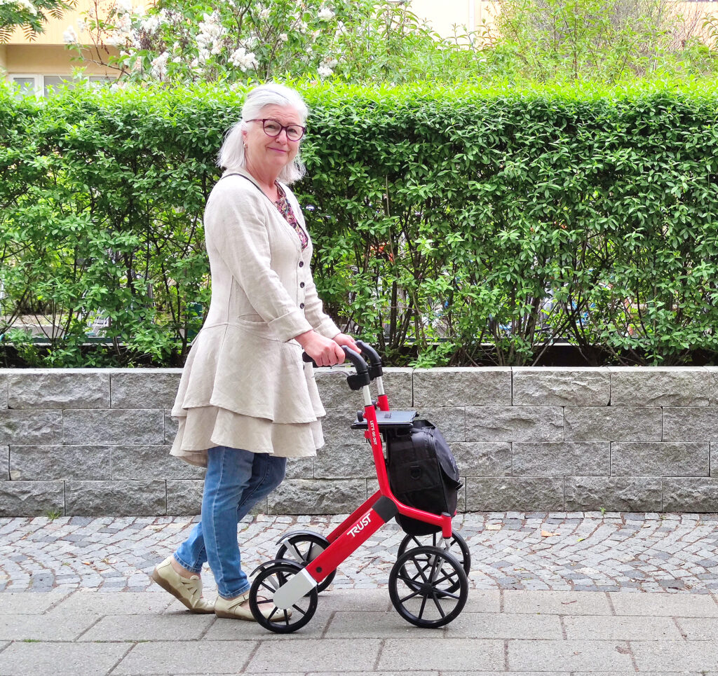 *Let's Go Out 4 wiel rollator (6,2 kg)